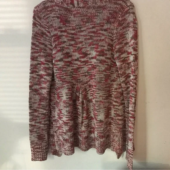 Sweater bundle of 4 - Picture 7 of 14